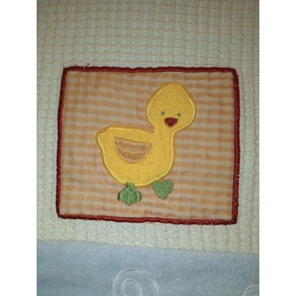 Vintage Handmade Baby Blanket Quilt Farm Animals, Unisex, 53" X 41" Patch, Stamp - Picture 9 of 12